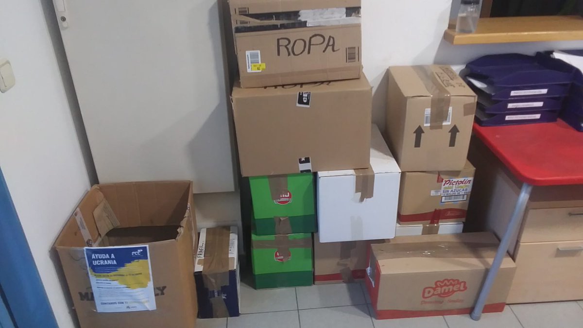 fcc_Segovia's tweet photo. En Segovia tenemos preparado para Ucrania:
9 cajas de ropa 🧥
1 caja de material de higiene 🪥
2 cajas de alimentos 🥫
Todavía estas a tiempo de colaborar!!!
#Ucrania https://t.co/as6vMPxqUp