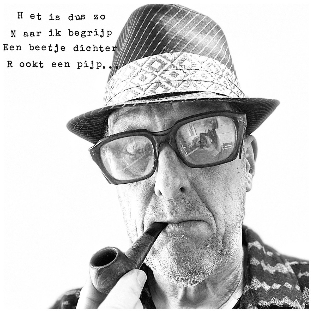John_Blok's tweet photo. #twitterdichter #rijmpjesmaker #cultuurmaker #poezie #cultuurprijs #pijp #dichter @Cultuurprijs @AD_GroeneHart @HK_Woerden @gemeentewoerden @jkazius @woerdenvictoria #uitslag @drukwerkstudio #genomineerd https://t.co/zaO4Ep0WR7