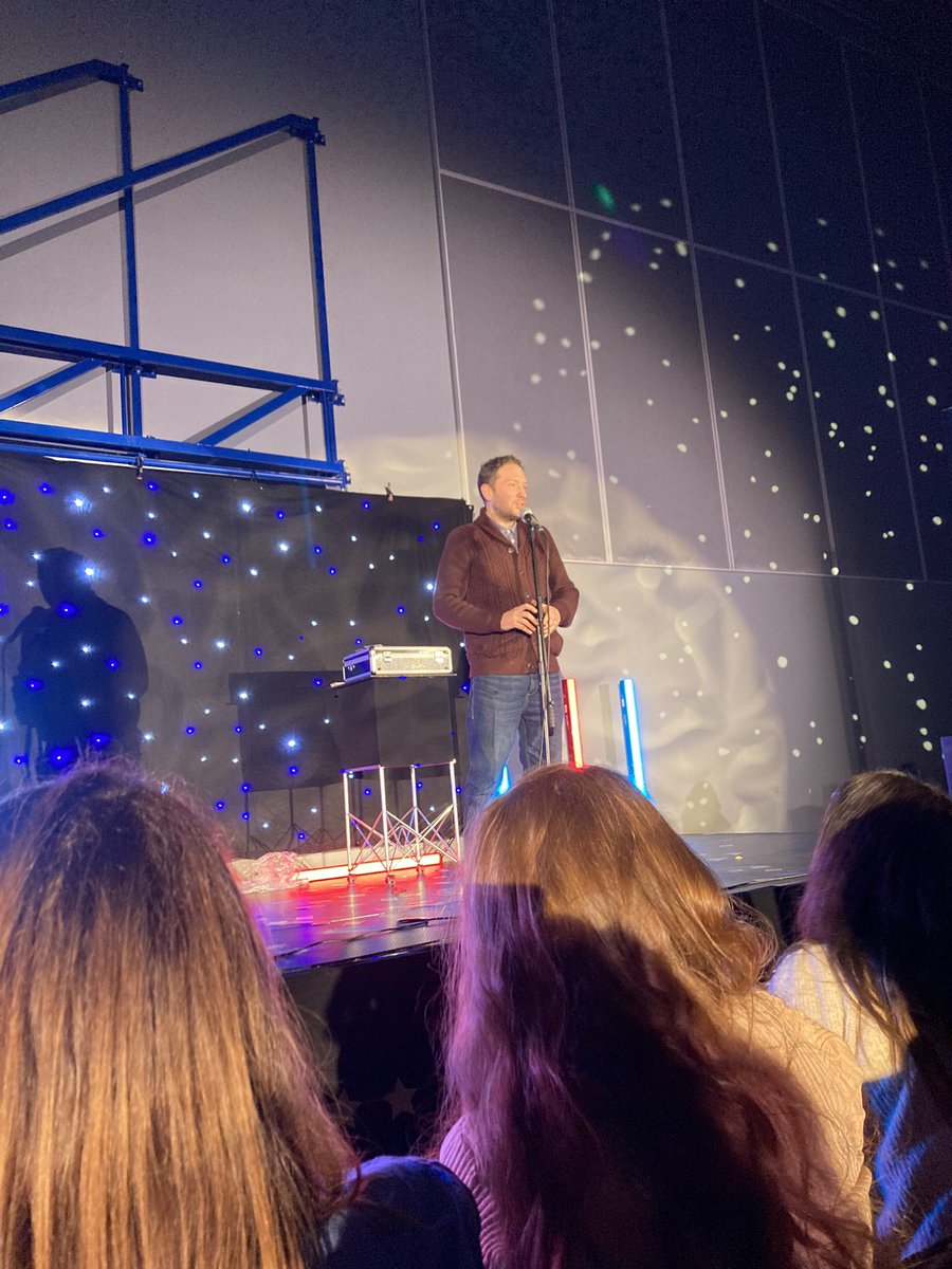 JeannieCroft's tweet photo. Thankyou so much @RonJichardson @LucyABeaumont @JasonManford for giving their time for a fantastic comedy gig to raise lots of money to help local children. It was a really great night, what an incredible thing to do in these difficult times ❤️ https://t.co/hHAYkPVRr9