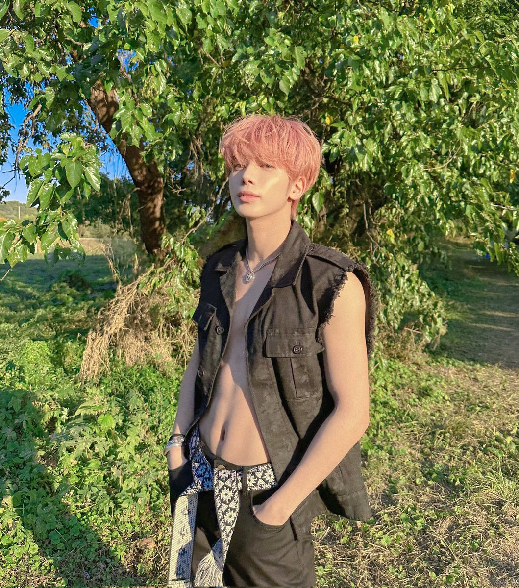 memie on Twitter "RT TXTUNOFFlClAL outdoor lighting vs indoor lighting"