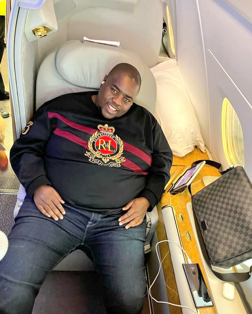 zimlive's tweet photo. #BREAKING A US$172,848,597.60 contract between Wicknell Chivayo's Intratrek Zimbabwe and the Zimbabwe Power Company signed in 2015 for the construction of a 100MW solar power plant in Gwanda is "valid and binding" between the parties, the High Court has ruled. Work to go ahead https://t.co/Pf4gmZChh8