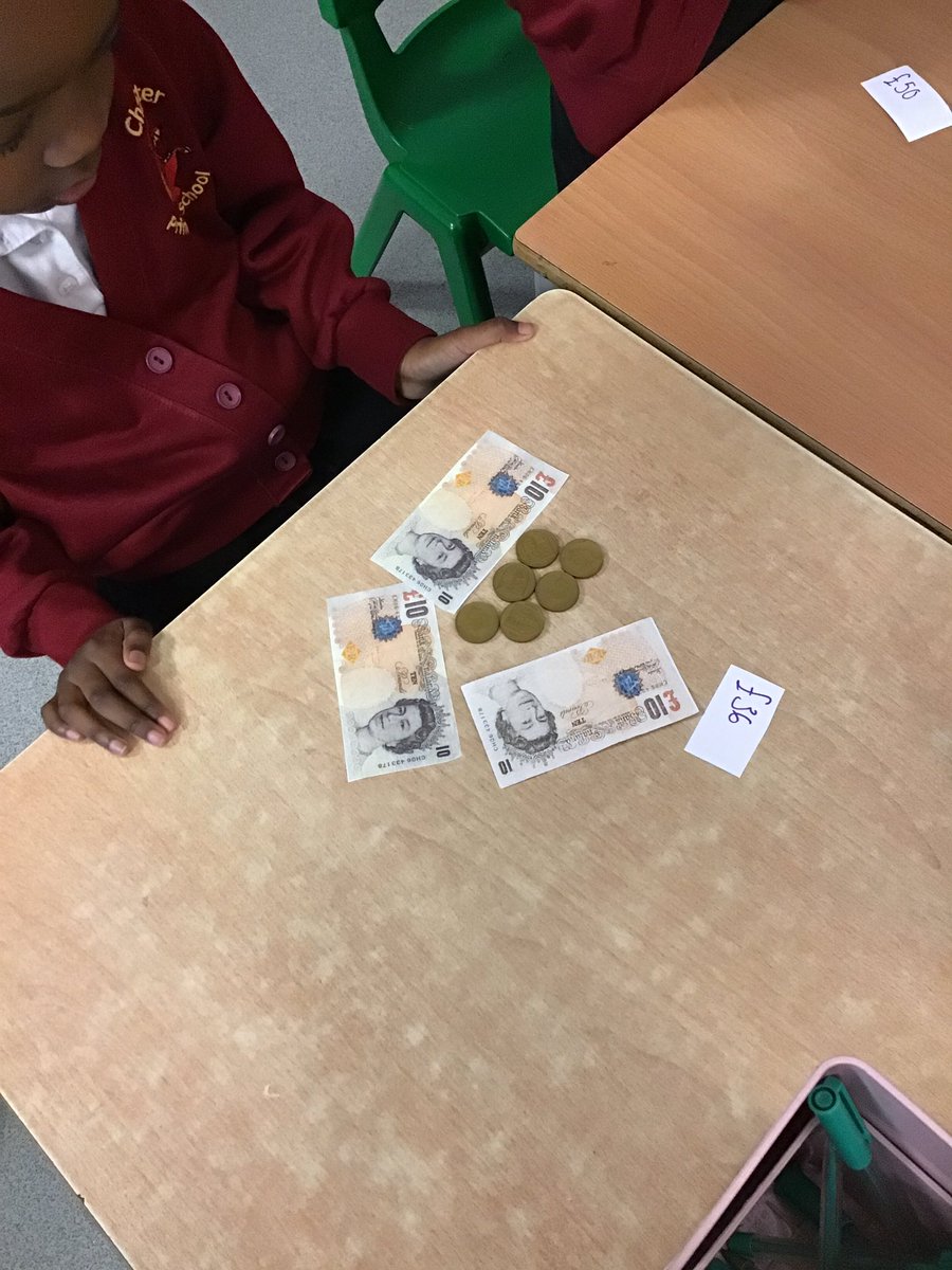 CharterYr2's tweet photo. We have been counting money in pounds today, the children have enjoyed making the same value with different denominations of notes and coins. #CharterMaths https://t.co/Ffgwbd1p6l