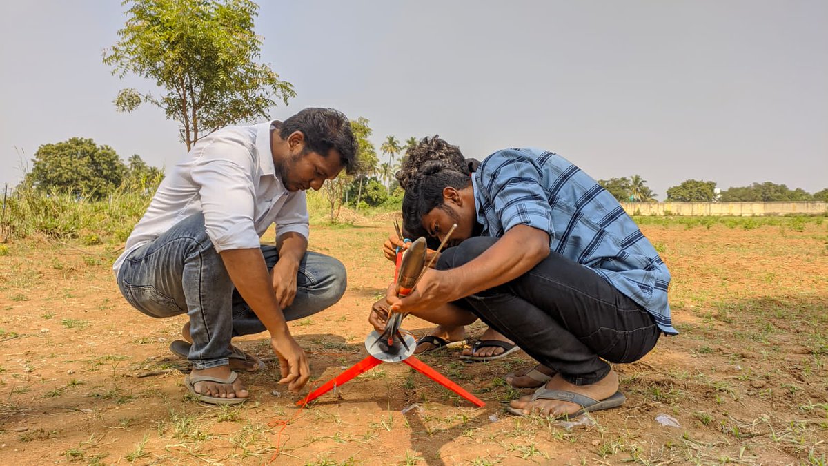wingsofaero's tweet photo. Model Rocket Flight Testing at Wings of Aero by our Trainees from Chennai...
They experienced on

1) Designing a model Rocket.

2) Fabricating rocket body and fuel, Igniter.

3) Flight Testing of Model Rocket.

#flighttesting #modelrocket #training #wingsofaero #aerospace https://t.co/UuLx4p3VIJ