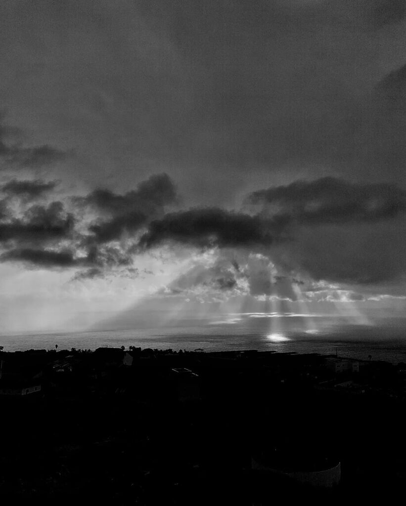 aaronSramos's tweet image. Untitled
.
.
.
.
.
.
.
.
.
.
.
.
.
#artphoto_bw #bnw_guru #bnw_demand #bnw_captures #the_bestbw #BlackAndWhite #blancoynegro #BW #monoart #monochrome #monomood #photoflair_bw #ig_photoflair_bw #rainbow_wall_BW #artphoto_bw #bnwlife_member #bnw_photografa… instagr.am/p/CnRVcRfoBr4/