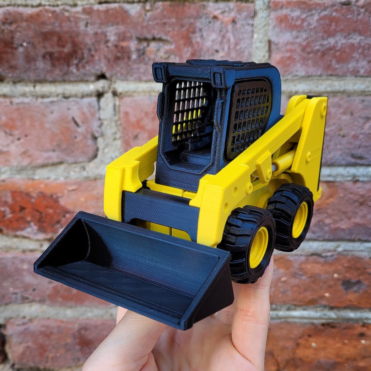 3DFilaPrint's tweet photo. We love this cute model - #3DPrinted using some great #Filaments from #Fiberlogy - get them today!
https://t.co/8wOUmbYjh8
Side loader #3DPrinted by @martinfalk3d.
Filaments: @Fiberlogy_3D #ImpactPLA & #EasyPLA @fab_365
#3DPrinting #3DPrint #3DPrinter #3DFilaPrint #Southend https://t.co/ro9eVgvM9o