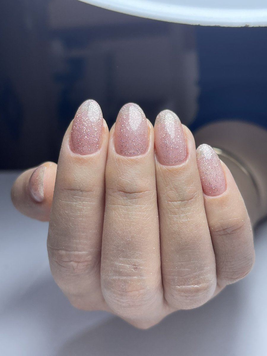 nail_by_she's tweet photo. https://t.co/YCnyguky2u