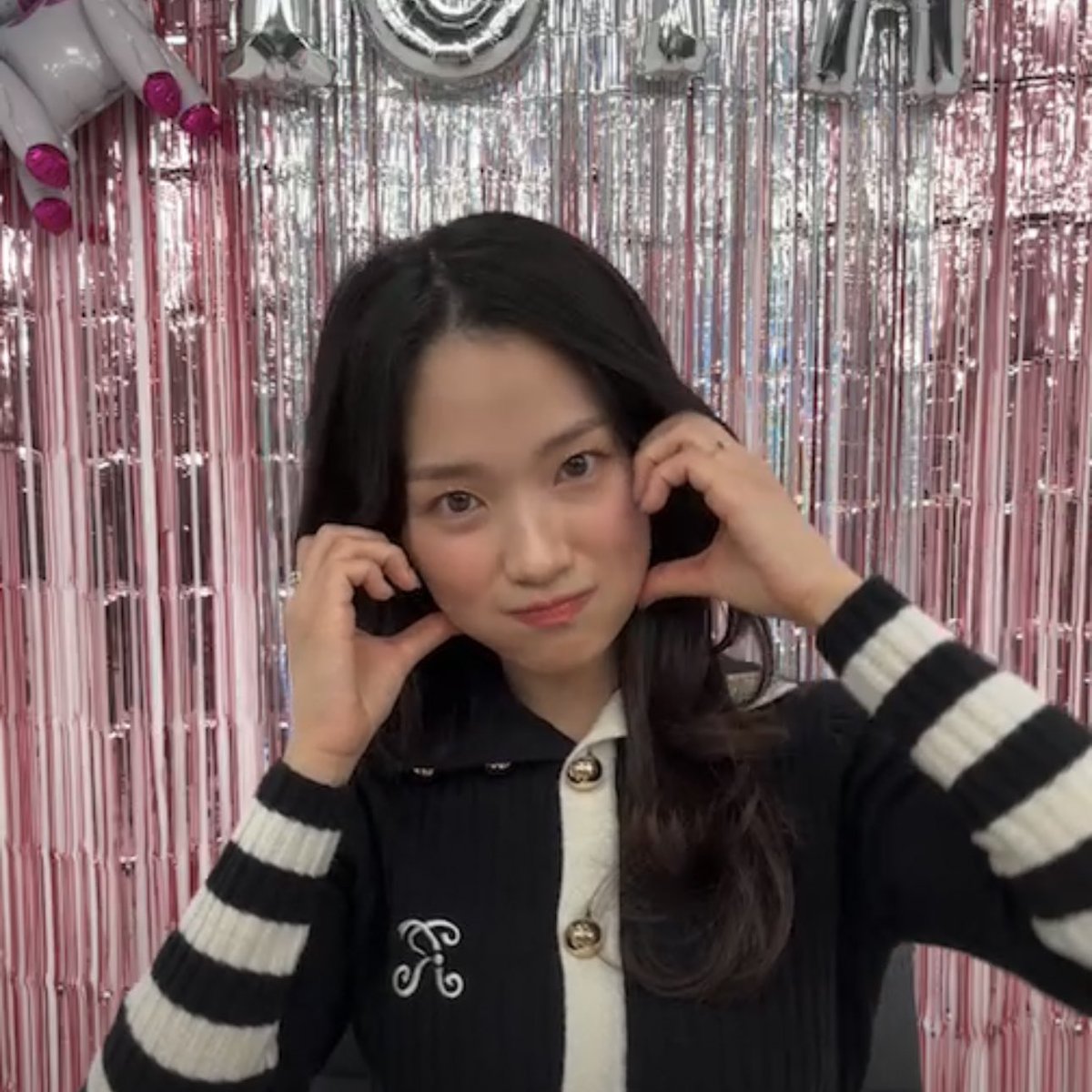 hyeyoonies's tweet photo. it ended so fast TT thank you for today hyeyoon!!!! 🥹🫶🏻 https://t.co/jXsC4GE627