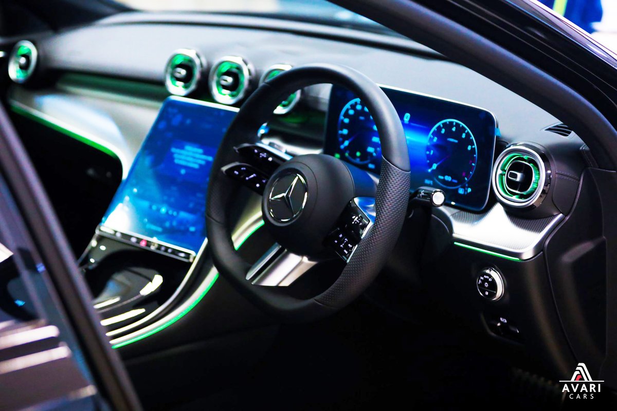 AvariCars's tweet photo. Happiness is owning a luxurious vehicle.β¨β€οΈ
https://t.co/4BOc3NvIWW
#avaricars #fyp #carclubsa
#car #motor #vehicle
#mercedesbenzluxury #mercedesbenzamg
#mercedesvclass #fyp #classmercedes
#MercedesAMG #fyp #cars
#rentacar #highendvehicles #automotive #cars #fast #speed https://t.co/rdITM9ktV6