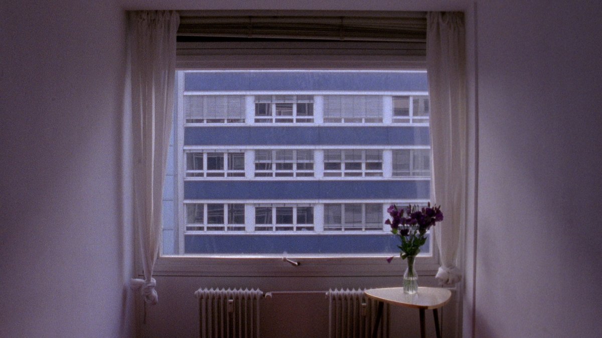 The image of a room, its appearance changing with the shades of light. A window front, seen through the window. 

This month, Cineclube is dedicated to Helena Wittmann, with different films every Wednesday. Watch 21,3°C today at 10:30pm