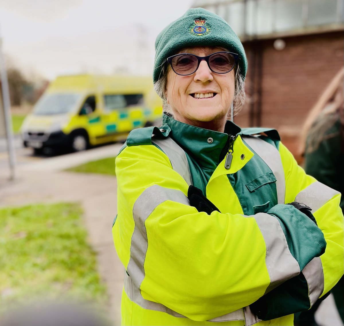 GMBNWI's tweet image. GMB Union #NWAS workers participating in today's #ambulancestrike on the picket line at #Warrington! ✊🚑 #SolidarityWithStrikes #SaveOurNHS 🏥 #ToriesCostLives @GMBNWAS @PaulMaccaGMB @neilsmithgmb
