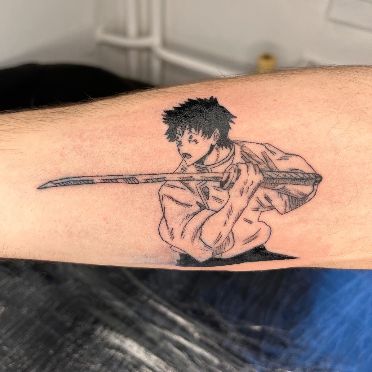 hugoorblt's tweet photo. Hey 👋 

Je suis un jeune tatoueur sur Clermont et je cherche un shop voici un peu de mon travaille 
-> ugozni_tattoo sur insta https://t.co/UalwLiXZ1v