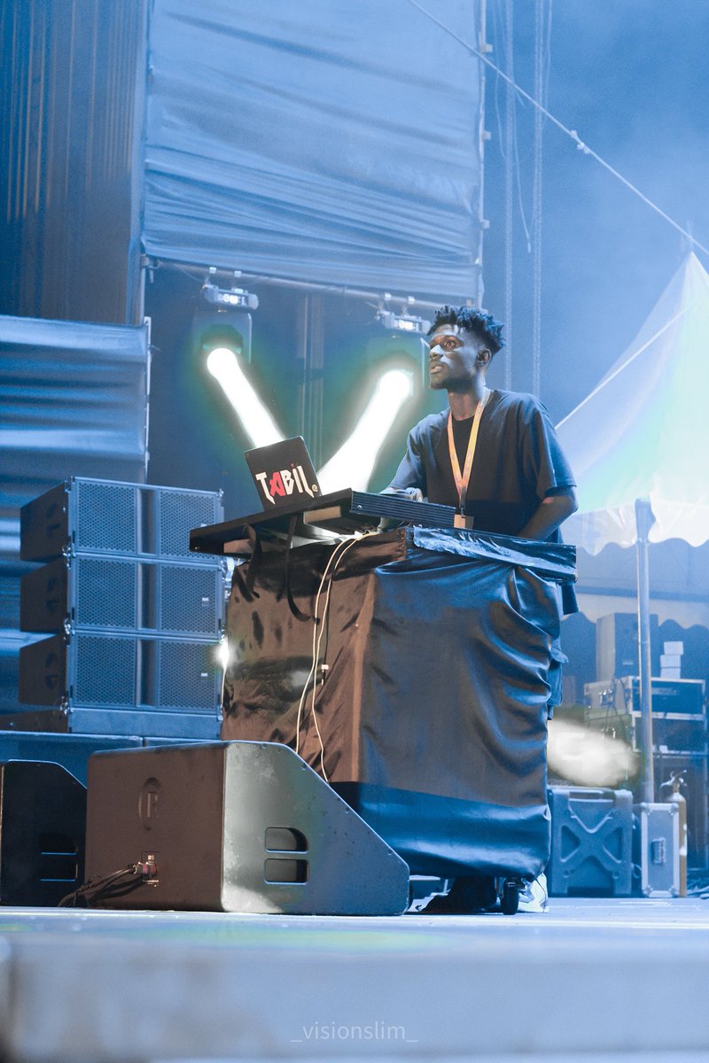 eddslimm's tweet photo. @KWESIARTHUR_ afrochella https://t.co/MqqCkLDZXJ