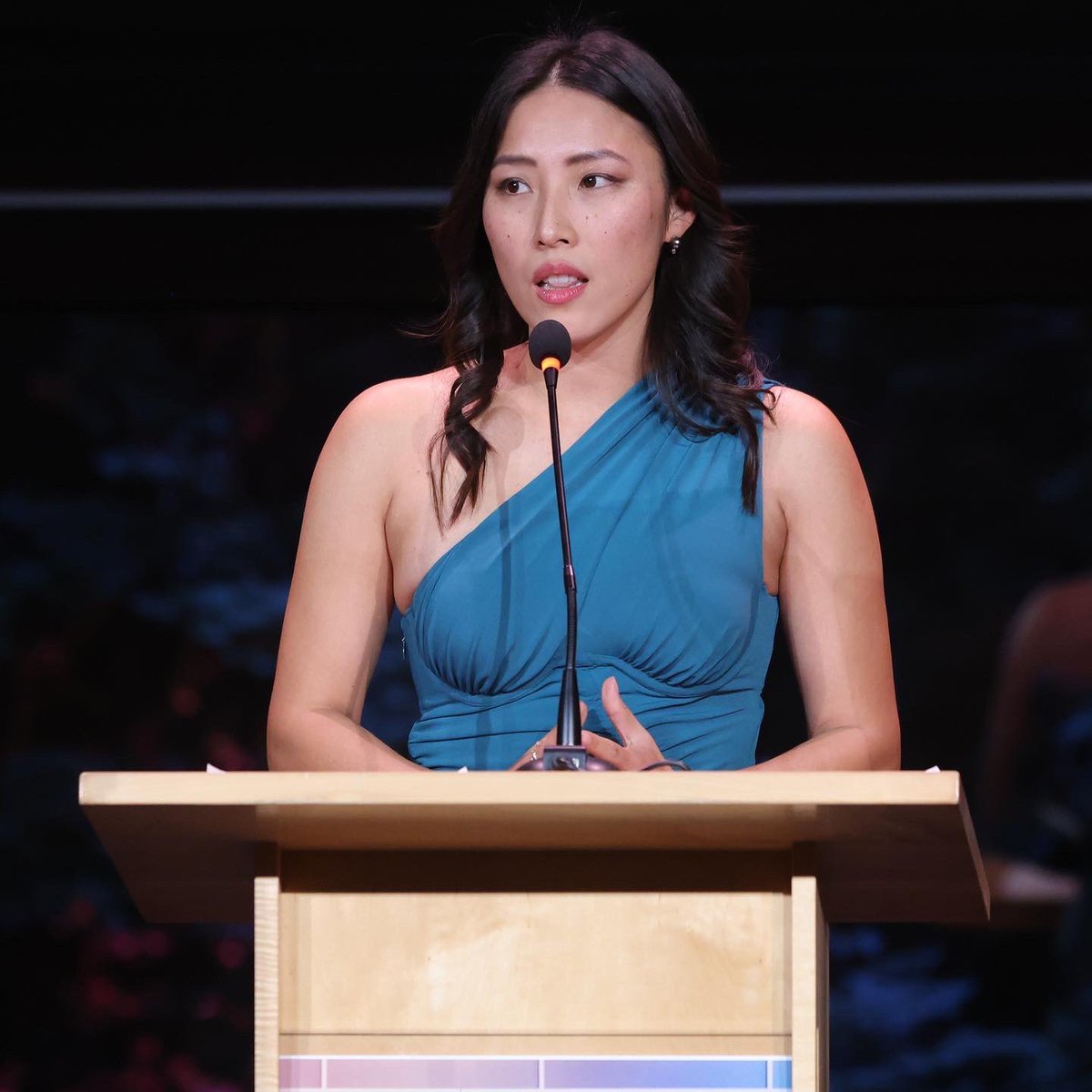 DevineNews's tweet photo. A #WednesdaysChild update on @FOXLA 10PM
Congrats to #MaggieLin creator of @TheFosterNation #FosterNation
Honored by the Los Angeles, community college foundation @LACCFdn
She has not let being in foster care, define her, but empower her, in uplifting other youth https://t.co/4H2QAM042s