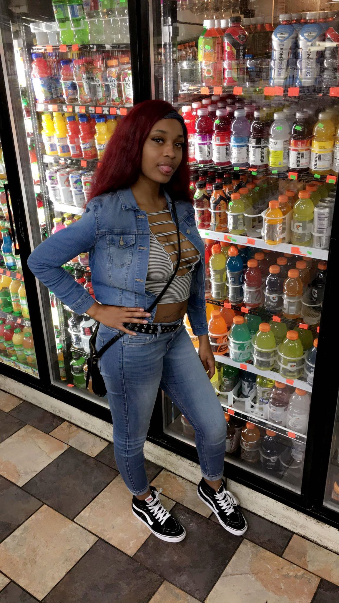 𝒮𝓀𝓎 (@porcelainskys) / Twitter