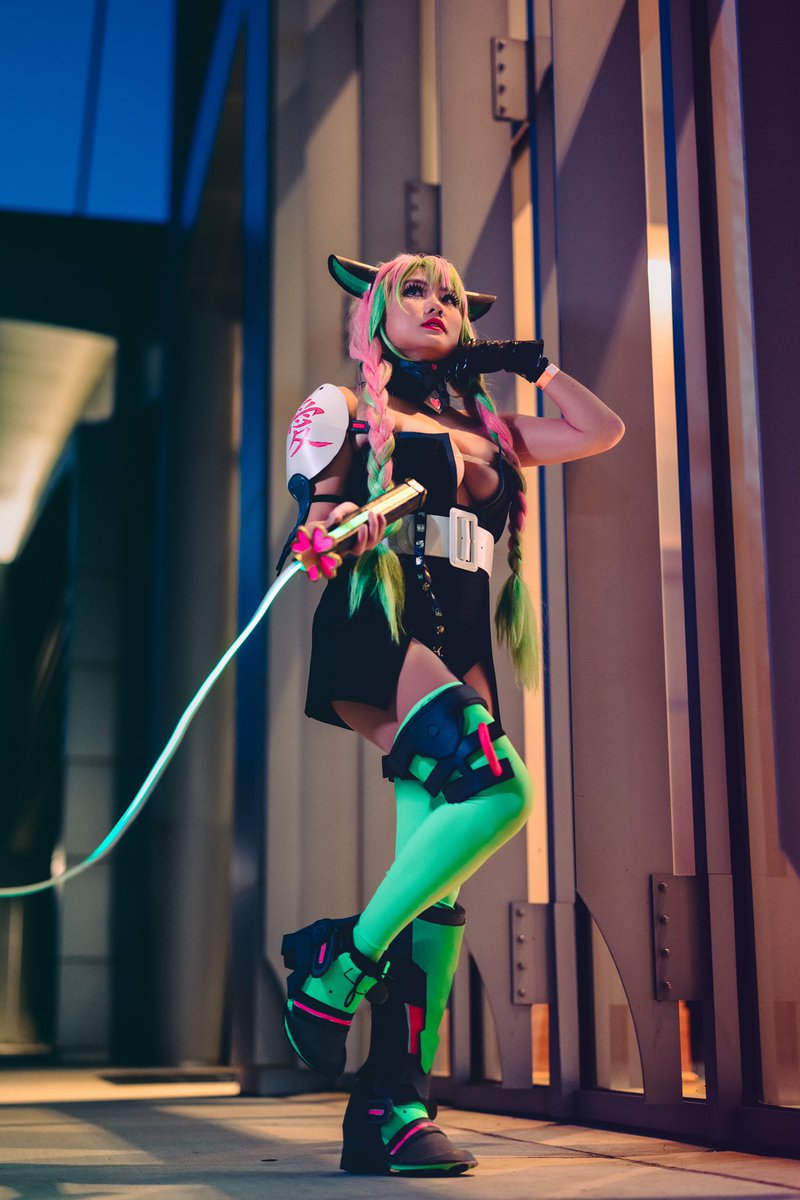 remoonla tweet media