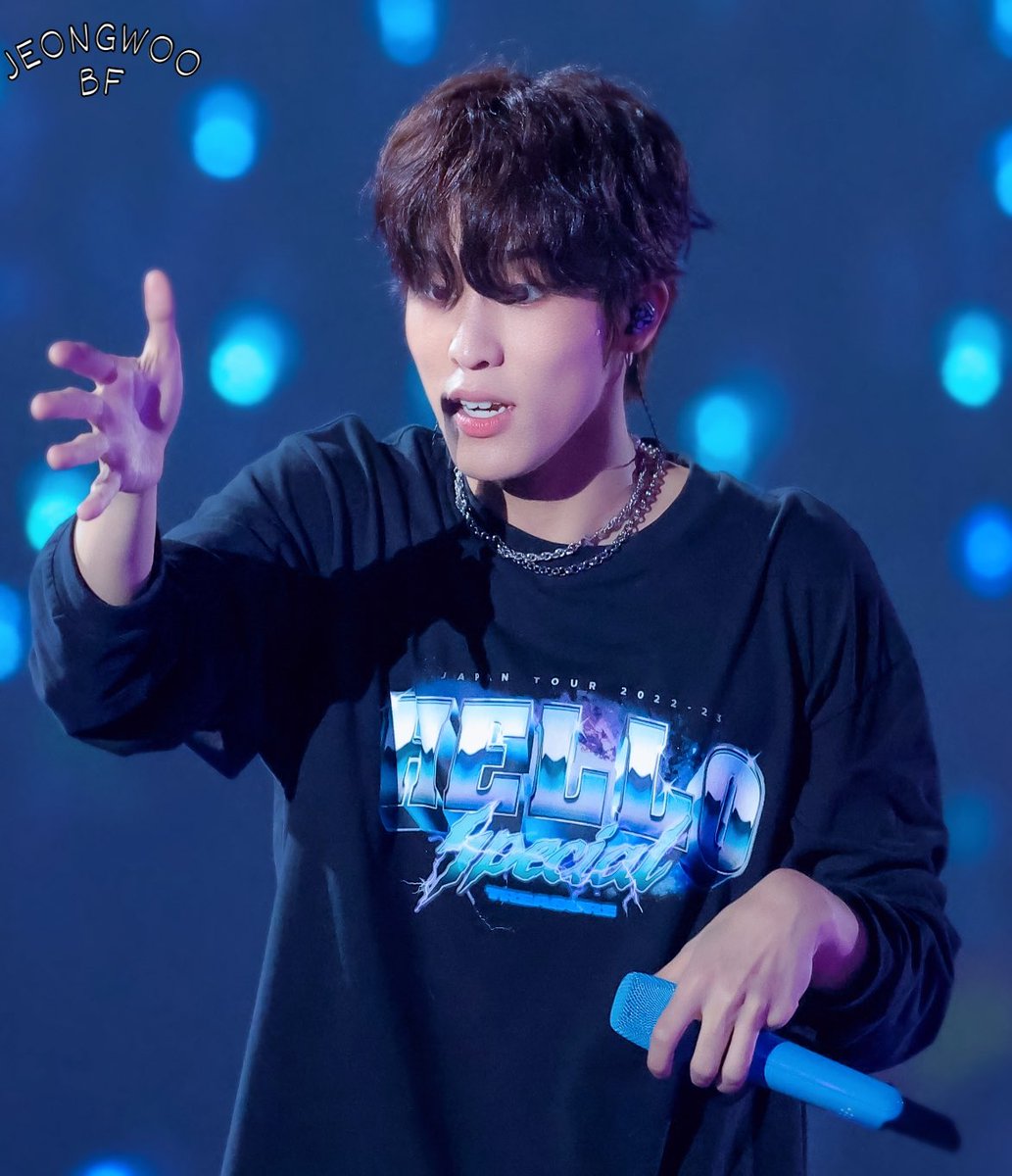 0104 콘서트

박정우 PARK JEONGWOO

가위바위보✂️✊🏾✋

#트레저 #TREASURE #PARKJEONGWOO
#トレジャー
#박정우 #정우 #트레저박정우 #パクジョンウ