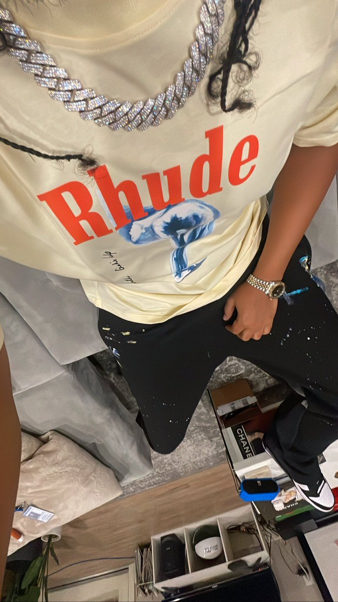og_Kos's tweet photo. Rhude Boy https://t.co/tBgGLAJY7U