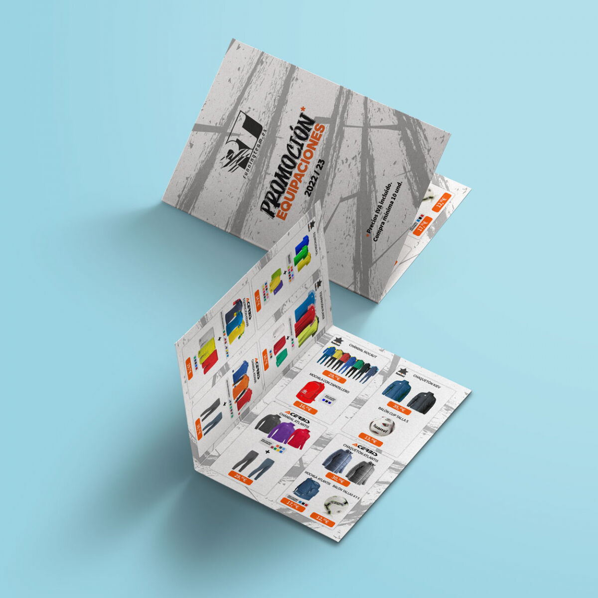 DosEnes_'s tweet photo. @runningteames , nos pidió un díptico en tamaño folio, para su catálogo de promociones en equipaciones, basado en el nuevo restyling de su tienda online y su logotipo. 
https://t.co/WUVVrkf6Xx https://t.co/kMiemlpQie