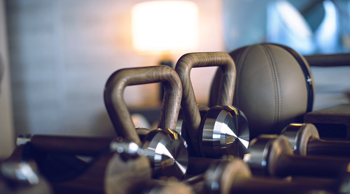 ponant_EN's tweet photo. Le #CommandantCharcot allows guests to enjoy a workout in a unique setting. They can enjoy the benefits of yoga, Pilates or meditation thanks to a variety of equipment, with the horizon of the poles as the only limit. #cruise
📸©PONANT- Julien Fabro, JC Pieri, Gilles Trillard https://t.co/X9JQRnxanX