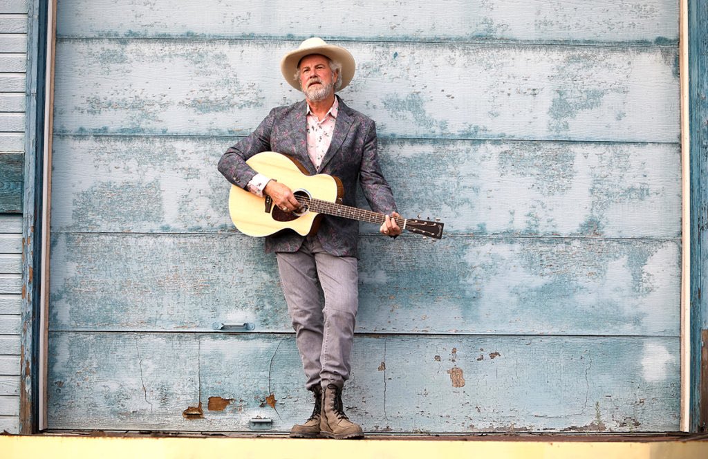 67 today, Happy birthday Robert Earl Keen Jr,excellent Texas singer/songwriter

 