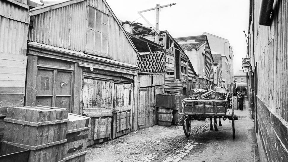 angusthornett's tweet photo. Cat and Fiddle Alley c1880 - Hobart, Tasmania https://t.co/6nT5jQw9nM