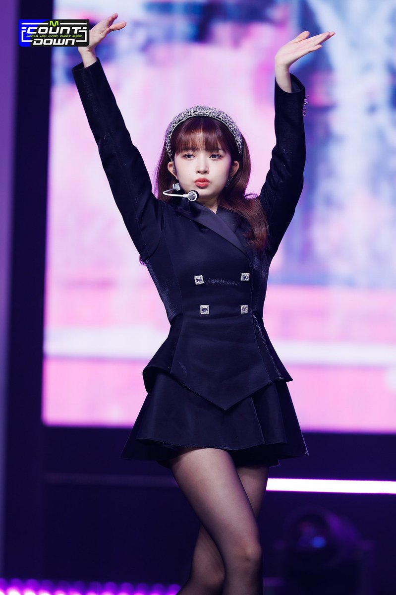 foreignkidol's tweet photo. rei | ive 
© mnet | 221229 https://t.co/vkkl9RxX9Q