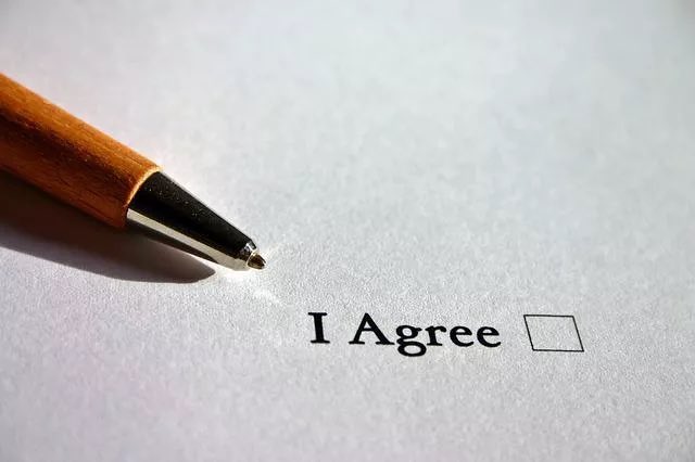 CyrilSABATIE's tweet photo. #immobilier C.cass. 16/11/2022 21-22400 La clause pénale est une sanction du manquement d’une partie à ses obligations. Elle s’applique donc du seul fait de cette inexécution, peu importe que l’agence démontre ou non que cette violation la prive de son droit à honoraires ! https://t.co/lPahdw6Slp