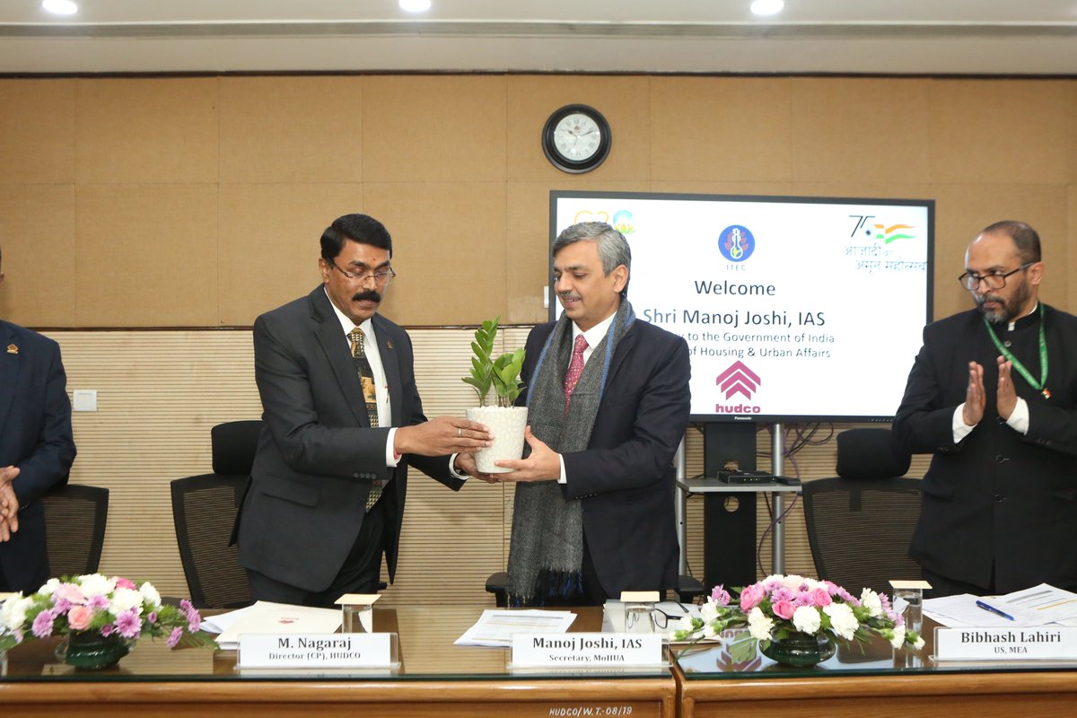 Secretary_MoHUA's tweet photo. The International Training Programme on Realizing the Right to Adequate Housing in the Context of Habitat III, New Urban Agenda is a commendable initiative offering #capacitybuilding for #economicgrowth and social upliftment to more than 100 countries.
@hudcolimited https://t.co/5ig2isa0NE