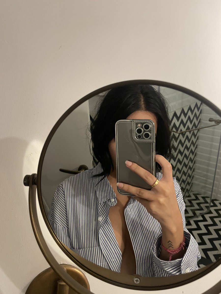 gurneet dosanjh on Twitter: "http://OnlyFans/dosanjh"