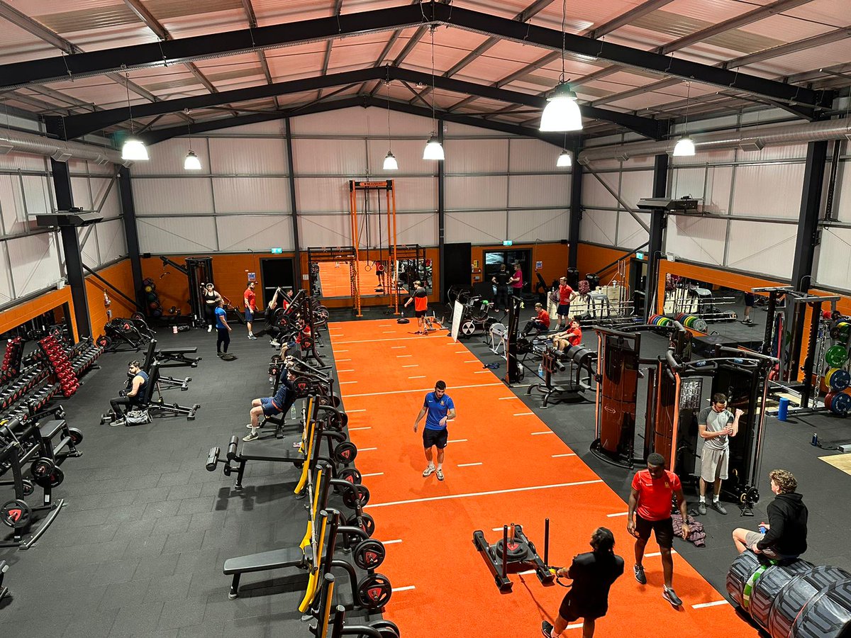 Banbury United FC tweet media