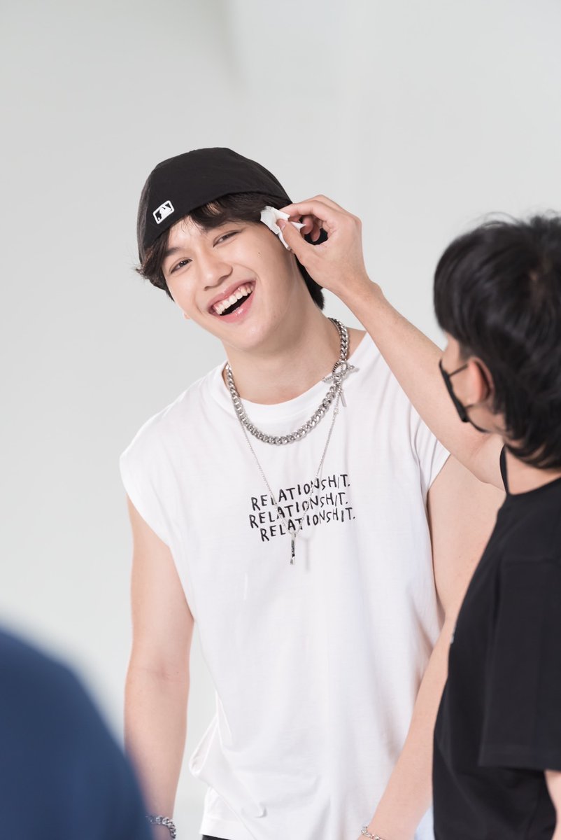 WeLoveYThai's tweet photo. น่ารัก
💚✅
#NaMes
#BehindTheScenes
#Alliwannado
#Jaylark #Kpop #Dance
#NaMesChowanmai
#วาร์ปเปอร์ #Warper
#Warperofficial https://t.co/1nK1sBrzs0