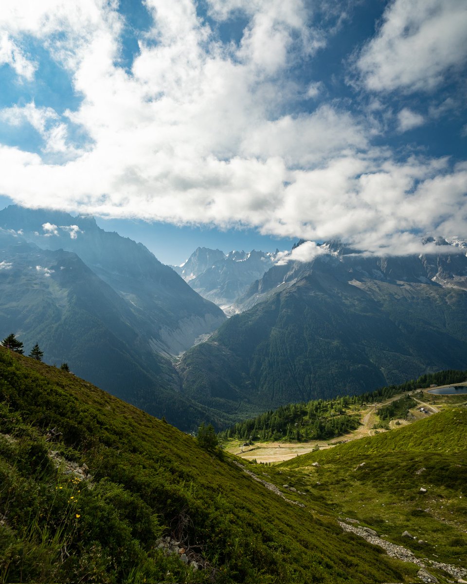 #chamonix #montblanc #chamonixmontblanc #france #mountains #alps #hautesavoie #alpes #montagne #frenchalps #sonyalpha #sony #sonya7iii #sonya7iiimages #a7iii #sonyalphaimages #igersfrance #france_focus_on #france_vacations #super_france #hello_france #france4dreams #france_photo