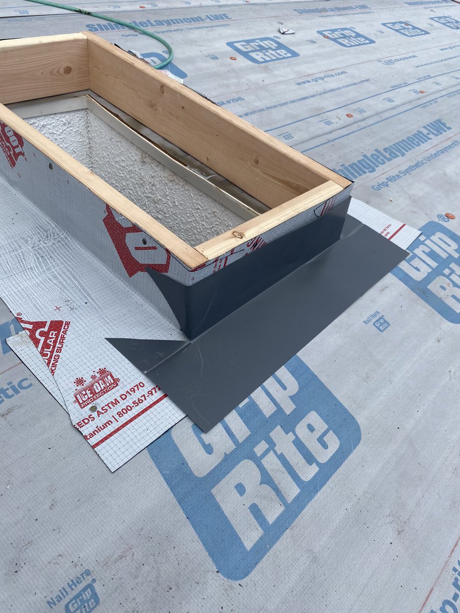 mountainroofers's tweet photo. Gypsum. Rodarte Residence. Re-roof with skylight replacement. https://t.co/w3Ndr0iU2f