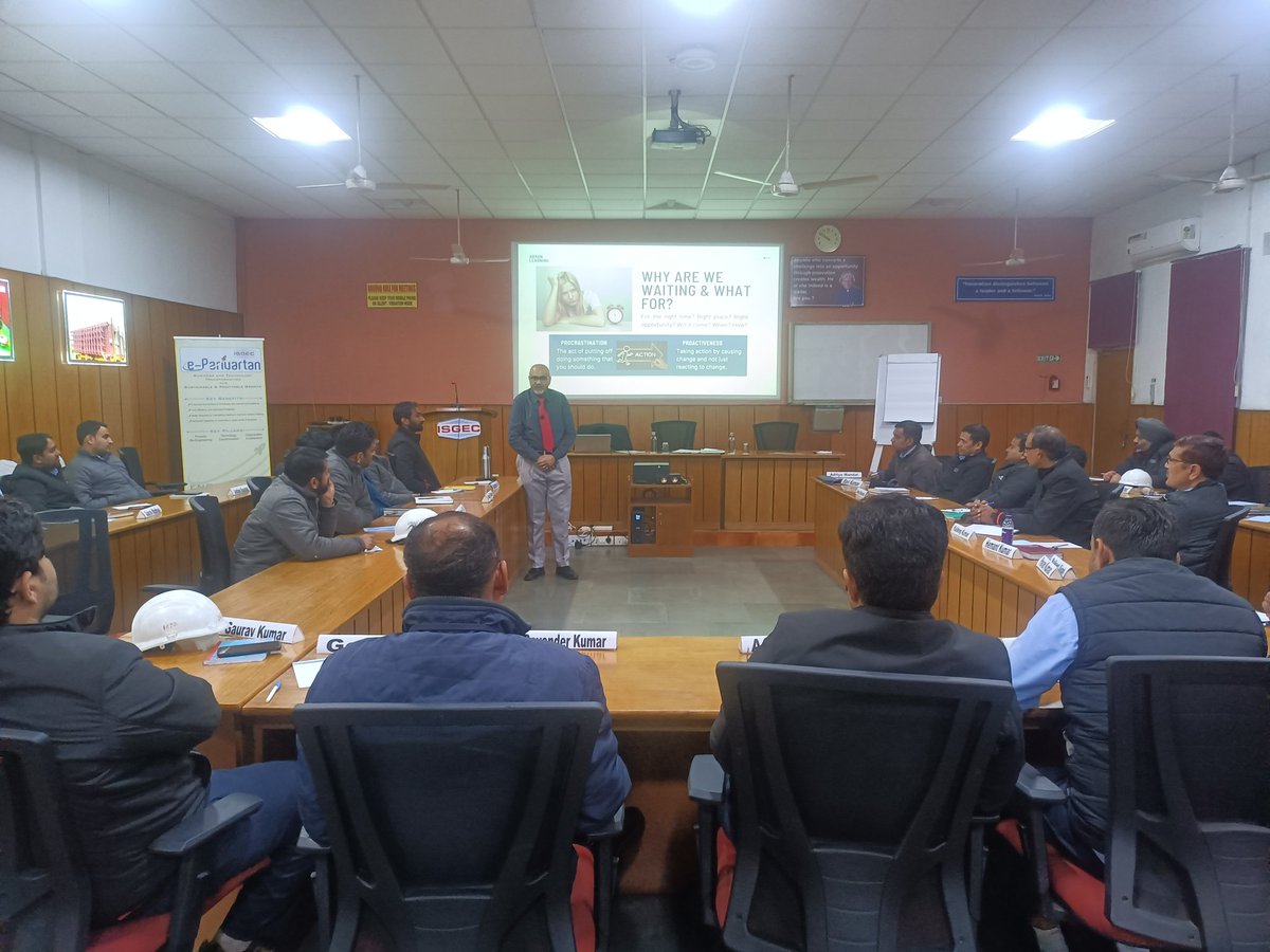 Isgec_engg's tweet photo. The objective of Internal Training Programs for employees is to empower the leaders, help them set clear goals and foster a positive work environment.
#IsgecTrainings
 
#leadership #performance #teamwork #Noida #Yamunanagar #IsgecHeavyEngineering #EngineeringForExcellence https://t.co/We1KFWNaHi