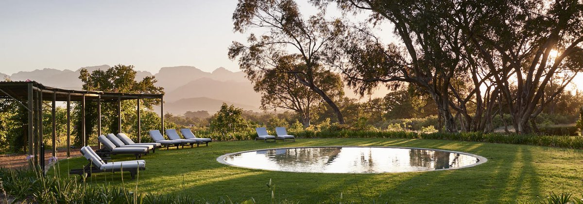 Letsgetlost_SA's tweet photo. #TravelPICKME #LetsGetLostSA #CapeWinelands 
2-Night-Stay at Boschendal Wine Estate
From R3341 pps 

- Accommodation
- Breakfast
- Farm Tour
- Picnic Basket
- Tourim Levy

Full info: https://t.co/4ChpyfHLaA https://t.co/SojvNKo0it