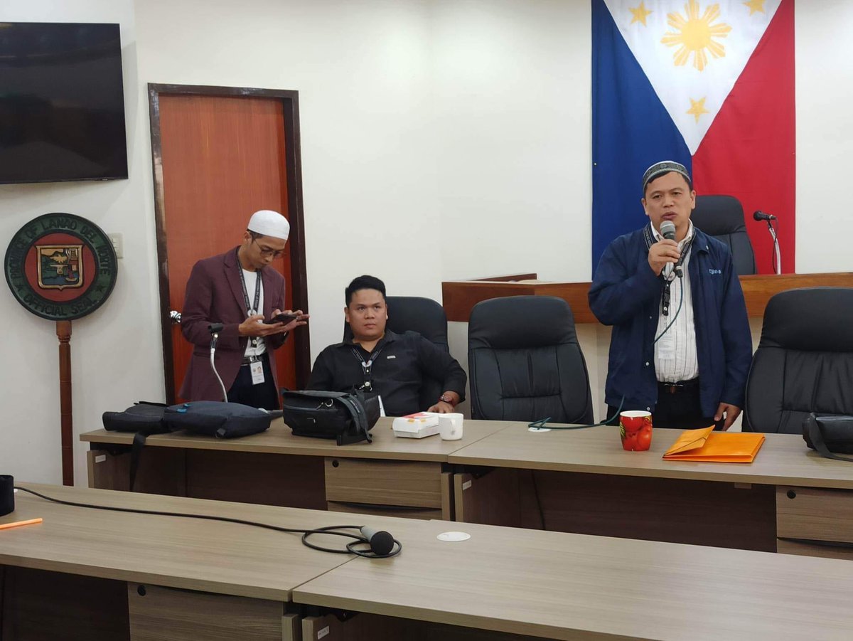 NCMF_BER's tweet photo. The NCMF-Tubod, Lanao del Norte Field Office under Provincial Director Husni B. Sarip, in coordination with the NCMF-Bureau of Pilgrimage and Endowment (BPE), conducted the 2nd Wave of Competency Examination for Sheikh Accreditation held at the Provincial Capitol, Lanao Norte https://t.co/4SFbLS3zrz