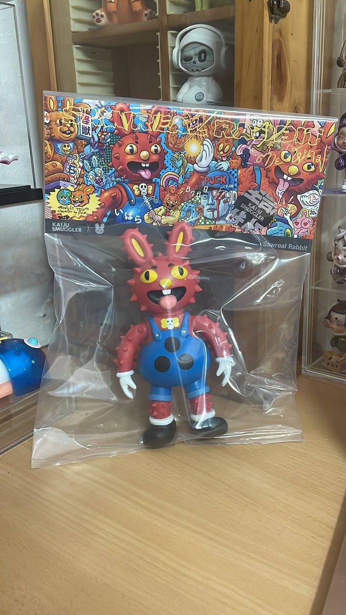 SibeclopNFT's tweet image. After pre-order &quot;Saw Real Rabbit&quot; at Thailand toy expo, finally got my hands on it yesterday and it&apos;s even better than I expected! Huge thanks to #KaijuSmuggler @triPUCK