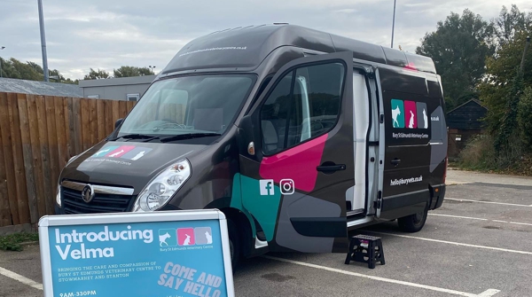 MultiVehicleTec's tweet photo. Award winning practice Bury St Edmunds Veterinary Centre featured their Animedix Mobile Vet Surgery on ITV News last night. #animedix #mobilevet #mobileveterinarysurgery #mobilevetsurgery #animalambulance https://t.co/MnulF6neaS