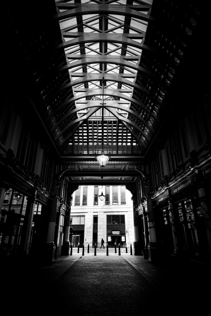 Looking back at through images from May 2022 in London.
-
-
-
-
#leicaSL #leica #blackandwhite #bnwphoto #greatbritian #Monochrom
#lensbible #blackandwhitephotography
#streetphotography #street #streetshotsinternational #streetlife #leicacamera #lfimagazine #phoblographer