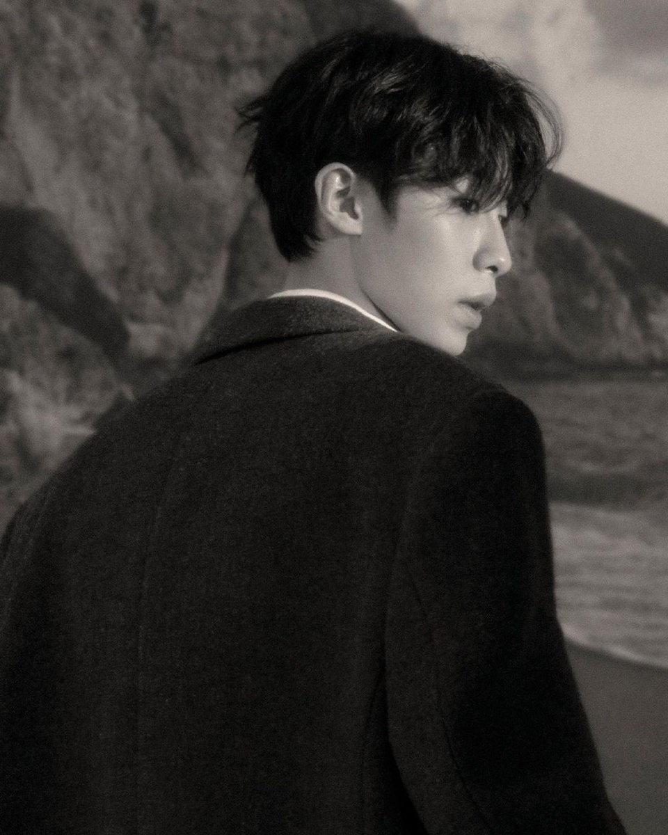 yuwelphoria's tweet photo. lee jaewook and go younjung will always be relevant and they didn't even have to try 🍀 https://t.co/iXwdDabYNQ