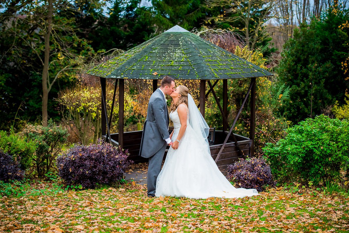 ukweddingvenues's tweet photo. One of our featured venues for January-
The beautifully landscaped Bromley Court Hotel
https://t.co/gv11tCLxFS
@thebromleycourt #weddingvenue #ukweddingvenue #wedding #kentwedding #2023wedding #2024wedding https://t.co/nDuyQ9YRhn