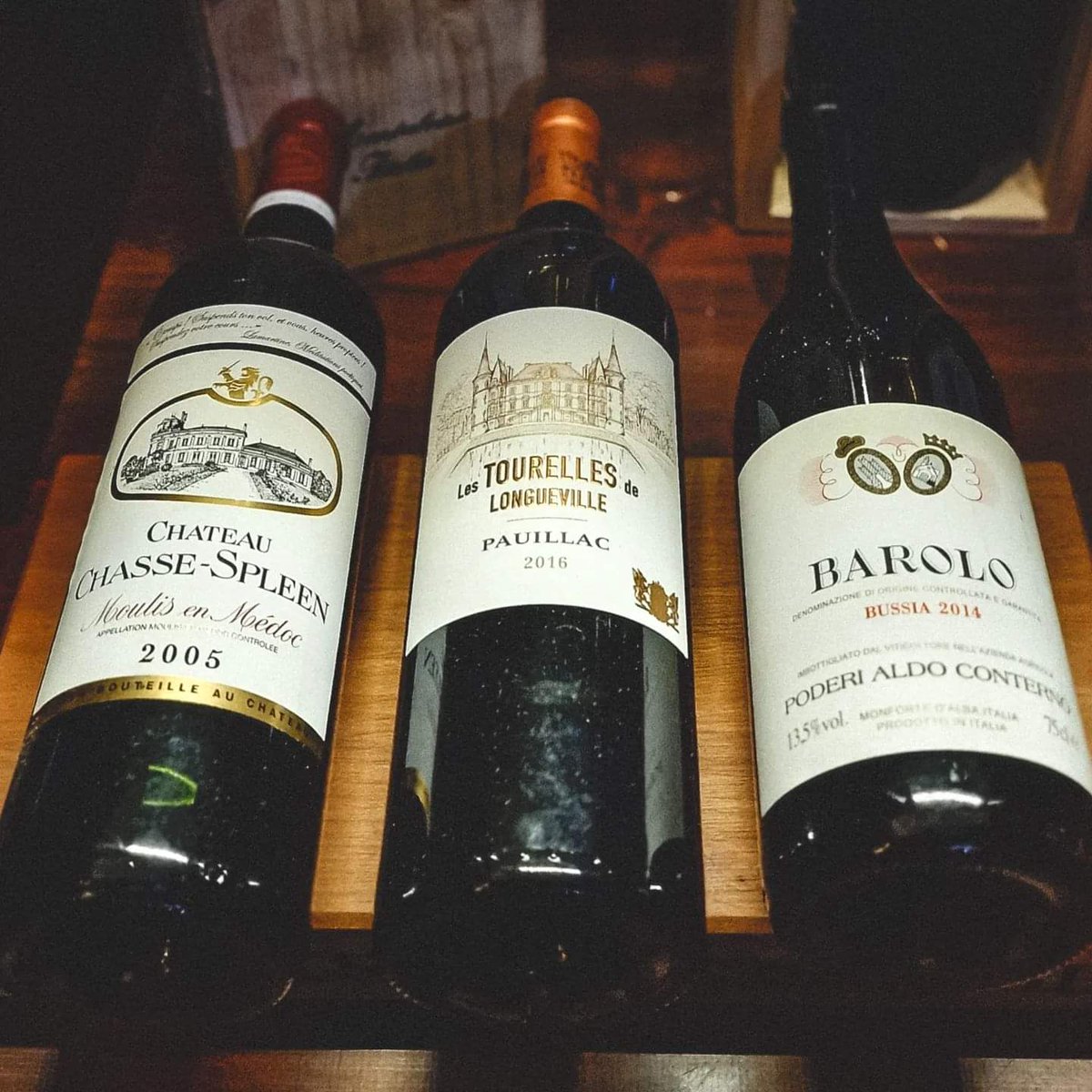 'All wines should be tasted; some should only be sipped, but with others, drink the whole bottle.'
- P. Coelho 🍾 Wine Wednesday tonight and every Wednesday .. treat yourself. #goodfood #gooddrinks #greatwines #theneighbourhood #oldstreetdublin #winecellar #winelist #halfprice