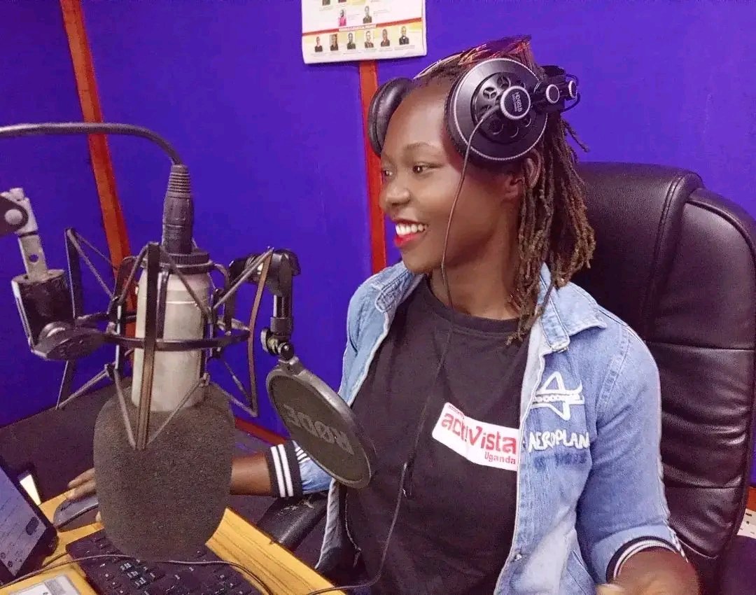 RadioPacisnews's tweet photo. WACITU ANYIM |10AM-1PM
Join #Kimong in the discussion today.
#FamilyFocus 11am-12pm.
A woman realized after 6 years that the father to her 3 children is a thief. She says after noticing that he is a thief, her husband threatened her never to leak the information out yet she https://t.co/CWaSYq68Rb