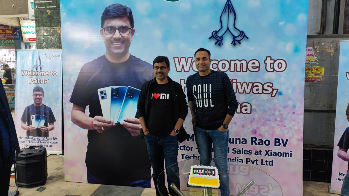 batchumalli's tweet photo. #SuperNote #SuperLaunch @ Patna 🎉
Truly An Overwhelming Market #Patna Is.
The #Super Excitement and #Super Readiness Of #Patna Partners To Break All Records With The #SuperNote is really impressing.
#SuperNote #RedmiNote12 5G Series #HariNiwas #RajaBazaar #PatnaCity https://t.co/ImMTDHiwYJ