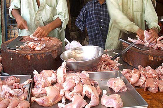 DunyaNews's tweet photo. لاہور: گندم کے بعد مرغی کے گوشت کی قیمت میں بھی بڑی کمی #Chicken https://t.co/4YVvYdi4jD https://t.co/OwKwEgTQVF