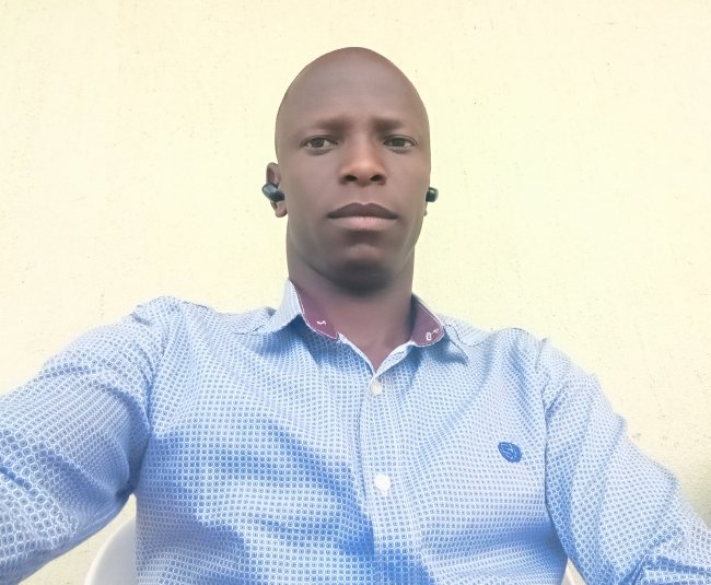 New year, New vibe, Omulangira Himself
Just follow me on 97.2 Bugwere fm
Monday -Friday in sports program ( Morning sports update at 7:20-7:40am, Sports Round -up /Akampapula Reloaded at 4-5,pm and Midnight Akampapula