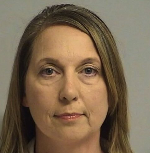 BlackSpeaks4's tweet photo. Terence Crutcher yet another Black man killed at the hands of a white American. Betty Shelby, who to this day walks FREE #SayTheirNames #letitbedone #peace #BlackLivesMatter #blacklives #fear #policeviolence #PoliceBrutality #killings #sayhisname https://t.co/OmUXgxaoJZ