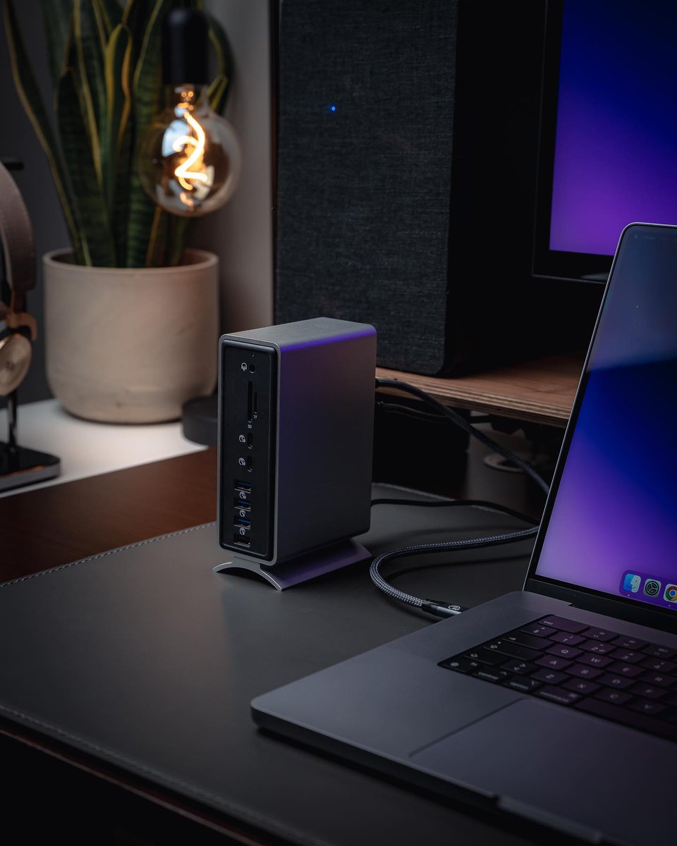 ORICO_Official's tweet photo. Our Thunderbolt 4 Dock is ideal for those looking to take their workspace to the next level⚡️

📸IG@themagitech https://t.co/oHJFidYZOK