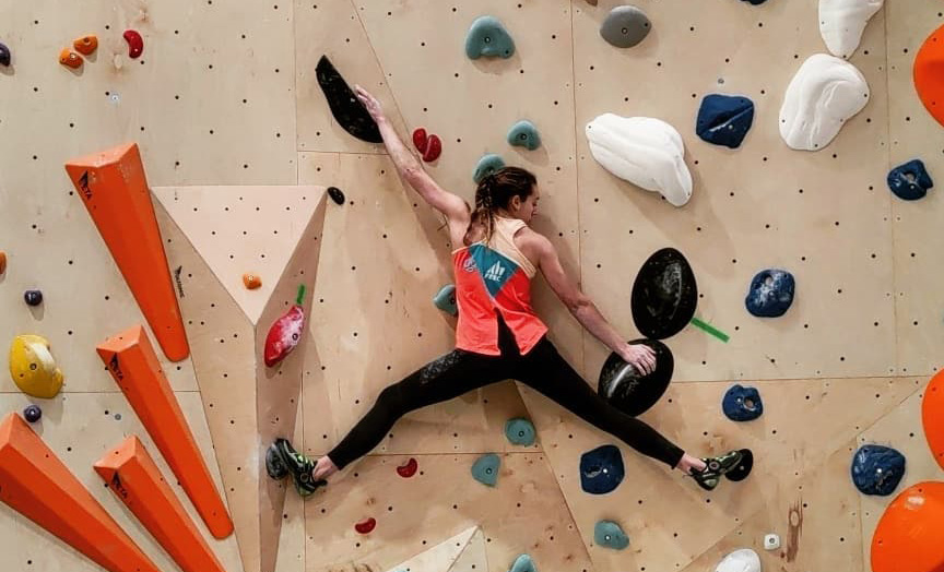 FEEC_cat's tweet photo. 📢 Convocades les proves d'accés al #CTEEC i a la selecció catalana d'Escalada Esportiva 🧗‍♀️

NO badis, inscriu-te a les proves ... 

➕ INFO ➡️https://t.co/uWHXiUcKyz

#sentlamuntanya #sommuntanya #somescalada https://t.co/QvAaQ2ZCn6