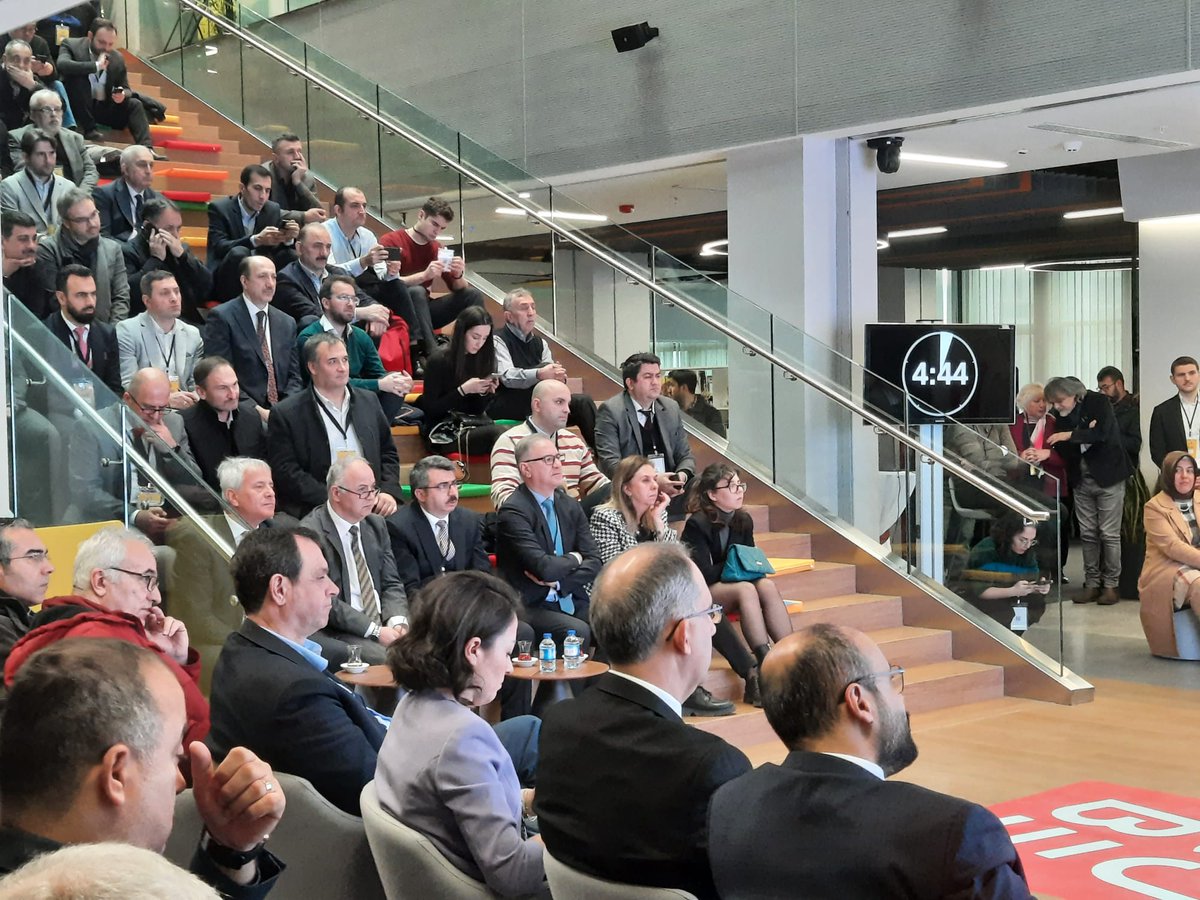 We had the opportunity to share our RemoteSite solution with valuable stakeholders at the first Acik Kapi: Meeting with the Business World event of the new year, where startups meet the business world. 

#arventek #remotesite #akıllısehirler #smartcities #digitaltwin